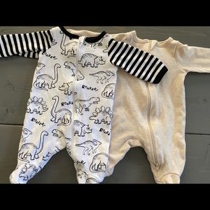 2 pack zip up footies